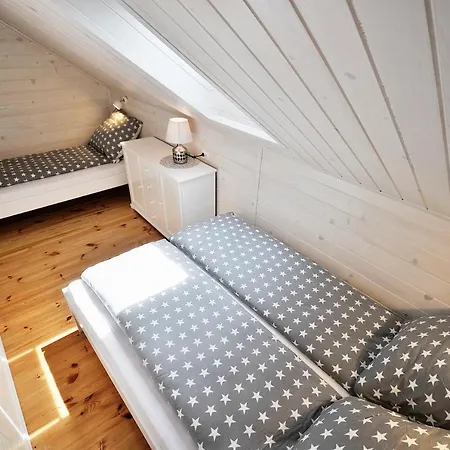 Białe Lux Domek letniskowy Grzybowo (West Pomeranian)